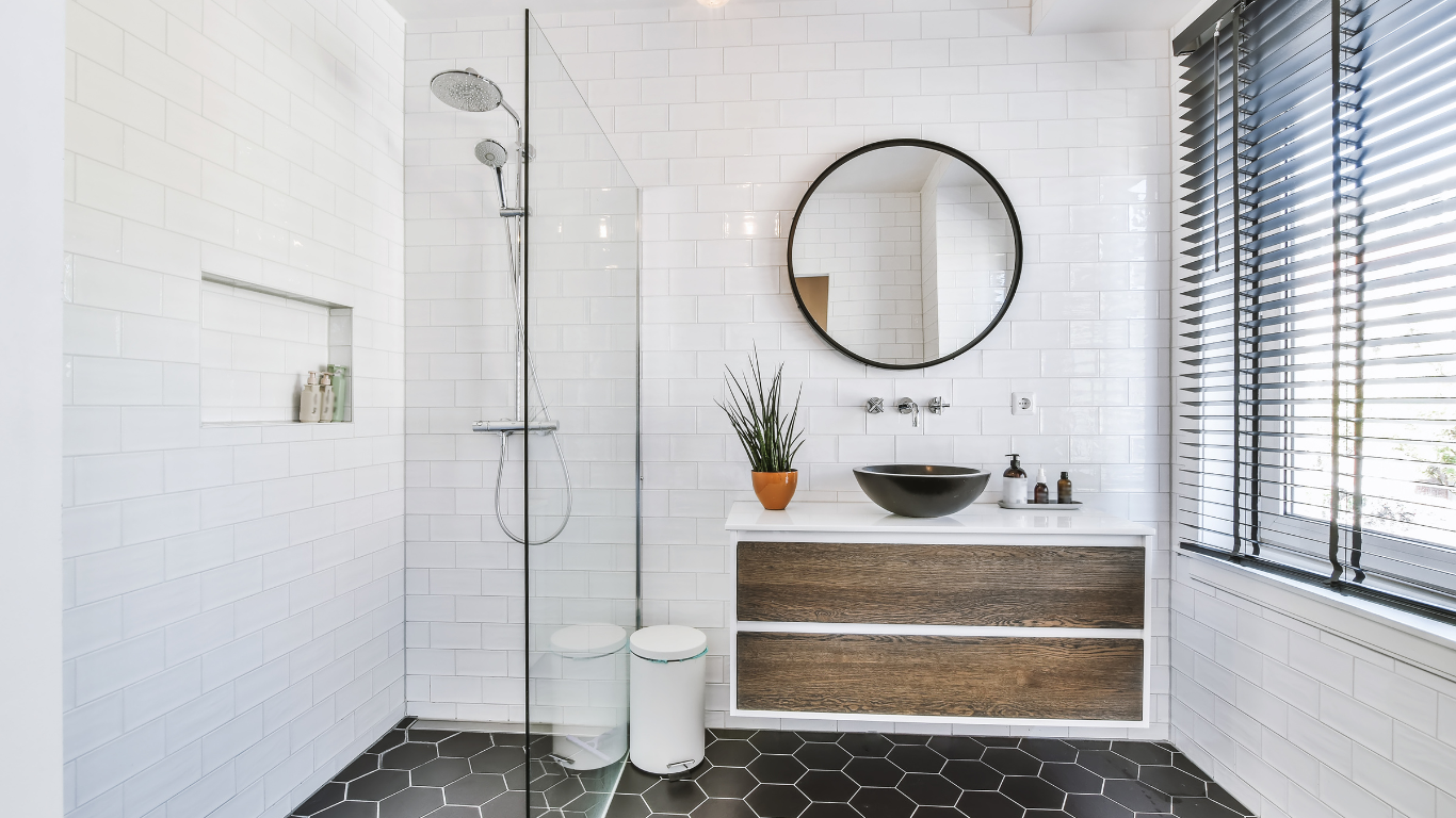 Remplacement Baignoire par Douche Senior : Quel Prix Attendre ?